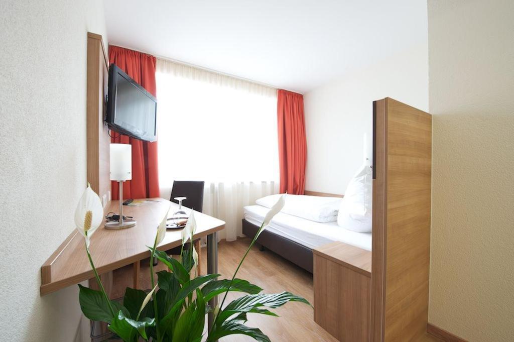 Hotel Zur Riss Biberach an der Riß Pokój zdjęcie